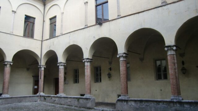 648_sansanochiostro