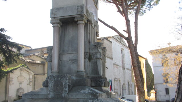 Monumento ai caduti del 1860