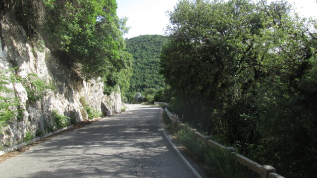 Strada per Monteluco