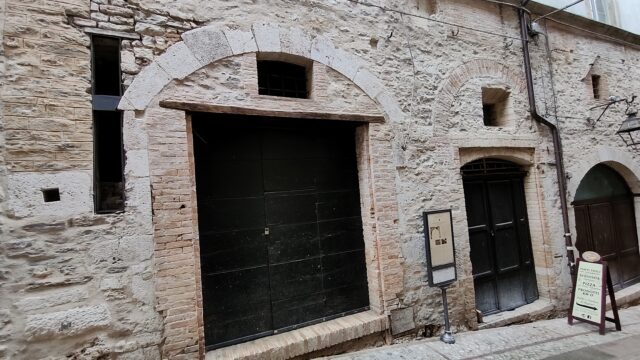 Edificio romano in Via Fontesecca