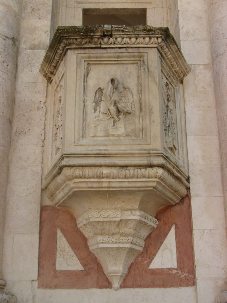 pulpito di piazza Duomo
