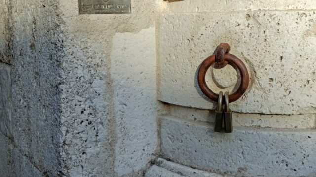 caposaldo piazza del Mercato e anello