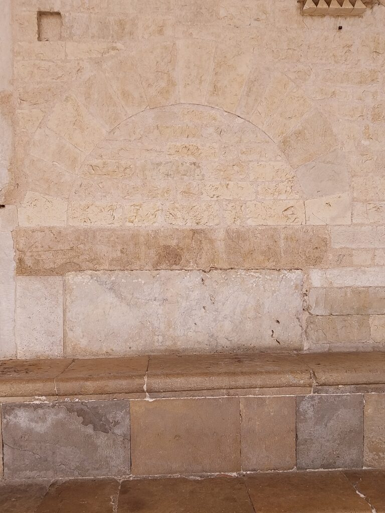 porta murata del Duomo