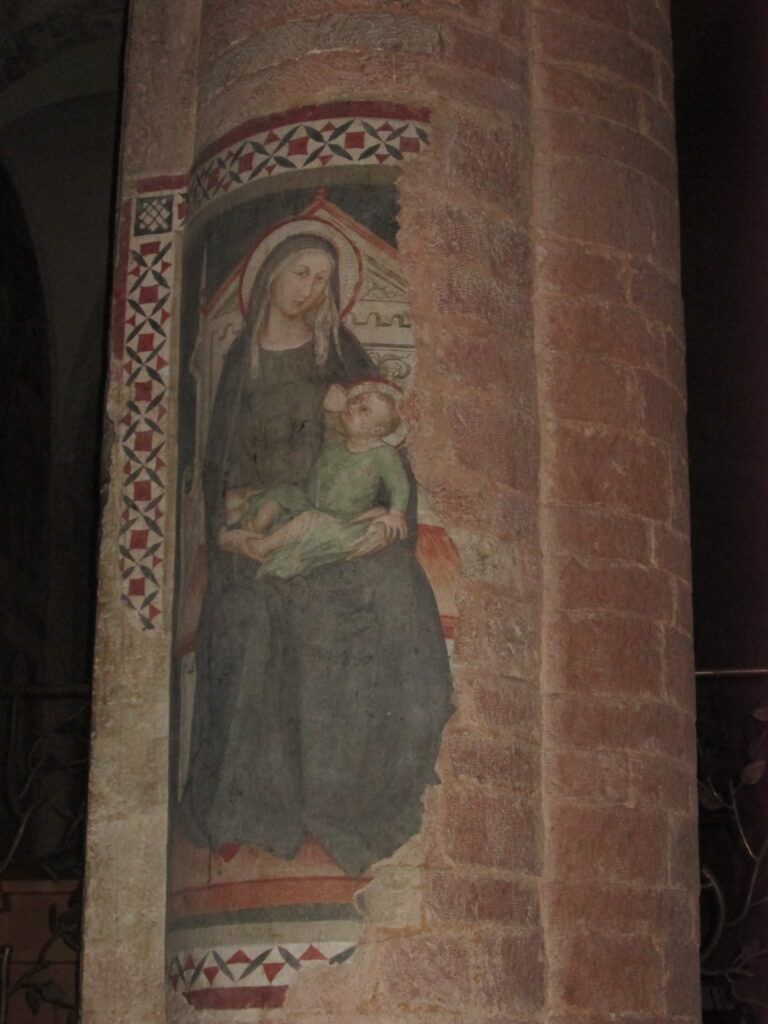 madonna del latte sulla colonna