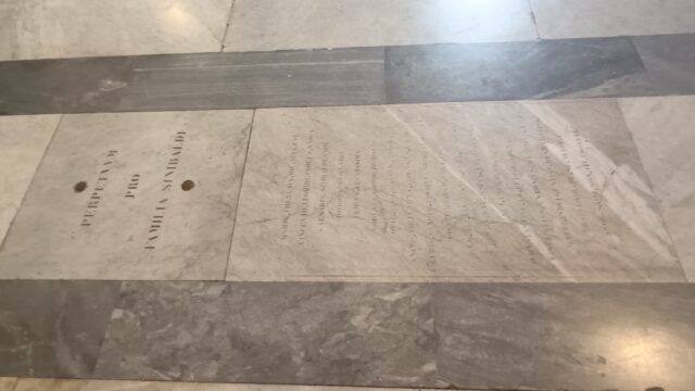 Tomba della famiglia Sinibaldi a SM sopra Minerva