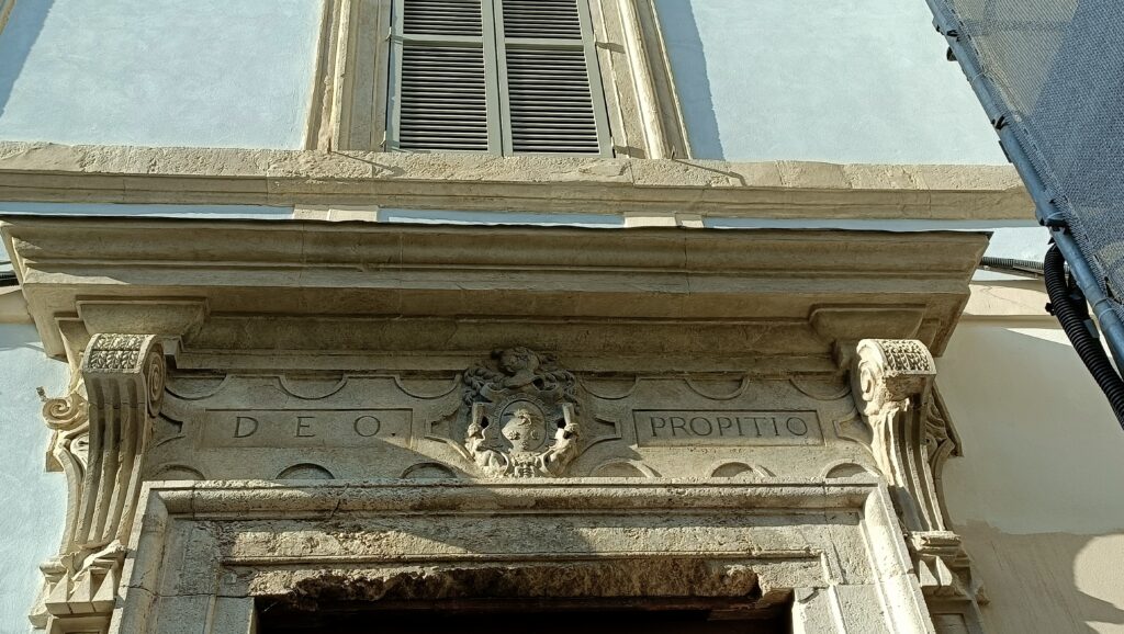 Deo propitio