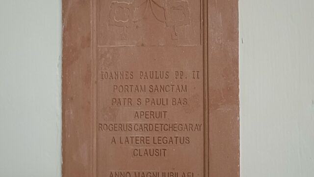 Mattonella della Porta Santa di San Paolo