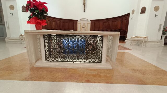 altare di San Pietro