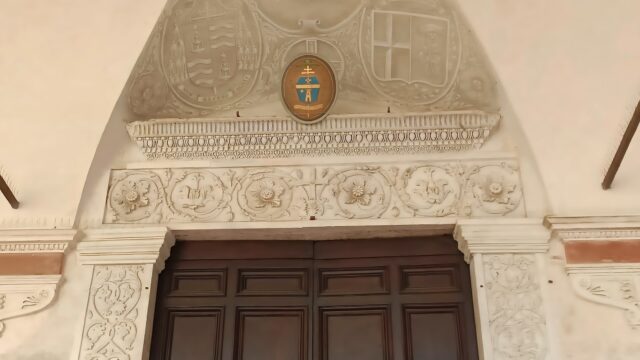 Architravi del Duomo