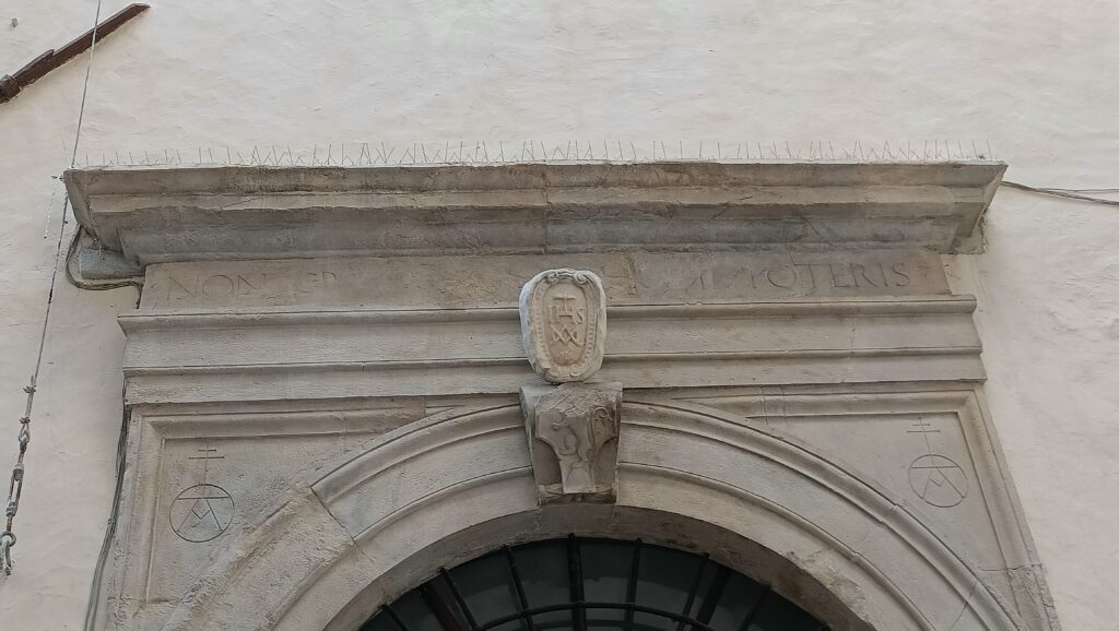 non puoi avere tutto