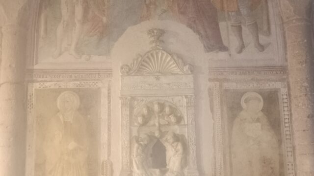 Affreschi e tabernacolo a San Gregorio